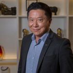 Dr. Milton Seigi Hayashi analisa como o golfe se tornou símbolo de status e bem-estar social.