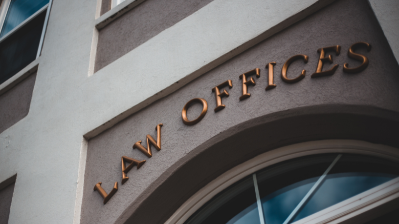 Advocacia moderna pede o equilíbrio entre técnica e humanismo, observa Hebron Costa Cruz de Oliveira.