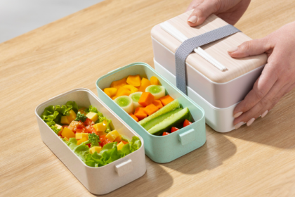 Conheça os principais requisitos técnicos, com Elias Assum Sabbag Junior, que garantem a segurança das embalagens plásticas em contato com alimentos funcionais.